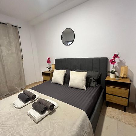 Magdalena Apartament Torrevieja Eksteriør billede