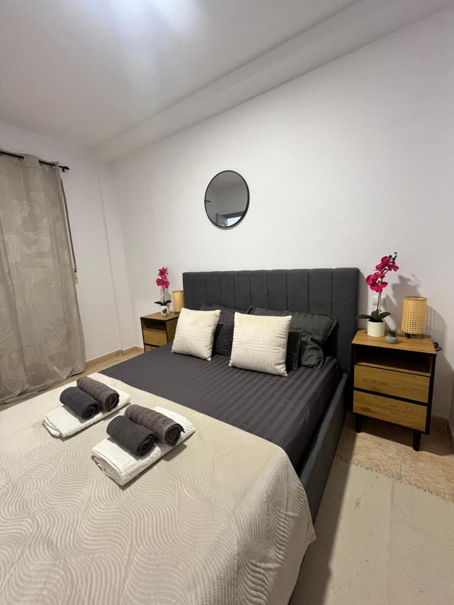 Magdalena Apartament Torrevieja Eksteriør billede