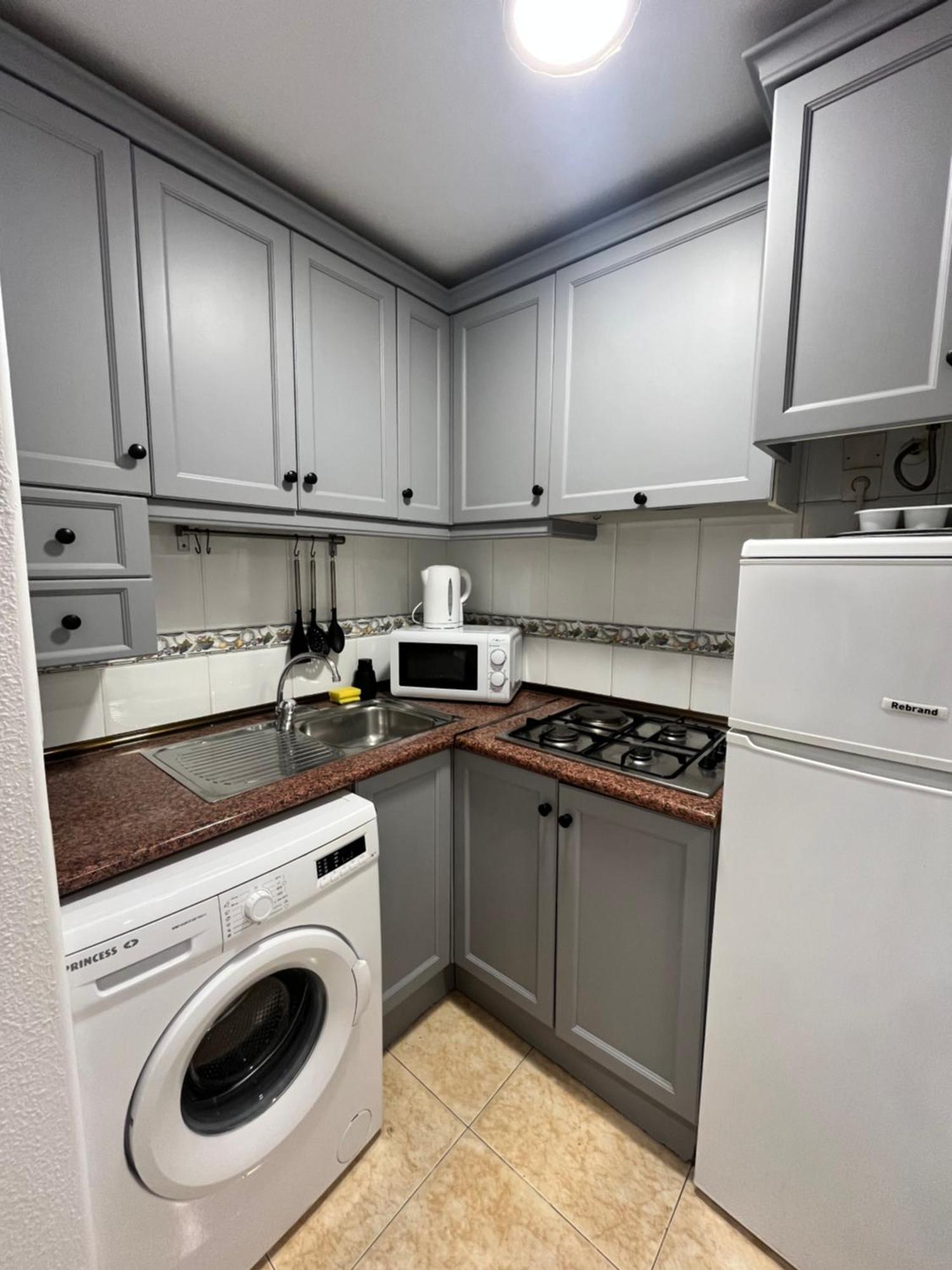 Magdalena Apartament Torrevieja Eksteriør billede